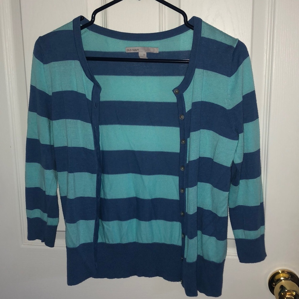 Old navy cardigan
